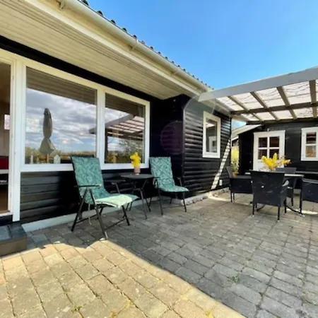 Niels' Hyggelige Sommerhus Pa Bogo *